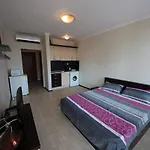 Apartament Menada Crystal Park *