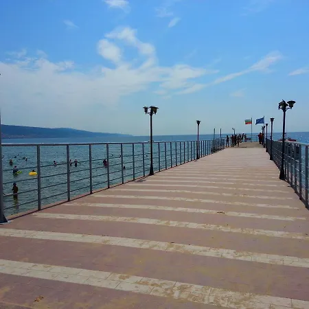 Menada Crystal Park * Slantchev Briag
