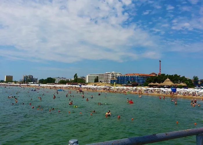 Menada Crystal Park Апартаменты