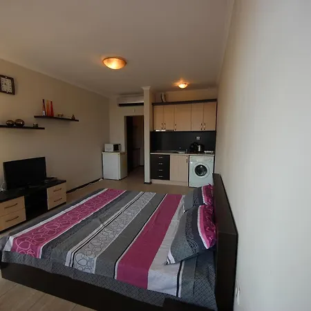 Appartement Menada Crystal Park *