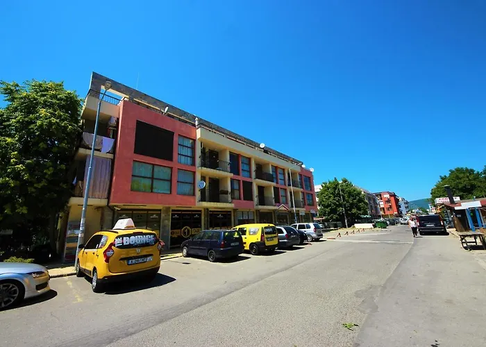 Appartement Menada Crystal Park *