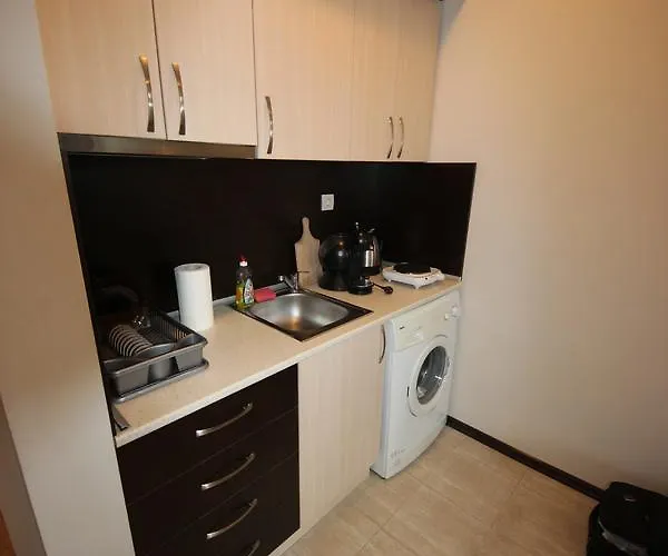 Menada Crystal Park * 阳光海滩